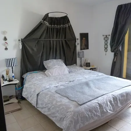 Maison Sur La Falaise * Céreste